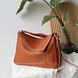 image-First Layer Cowhide Underarm Bag Leather Shoulder Messenger Bag
