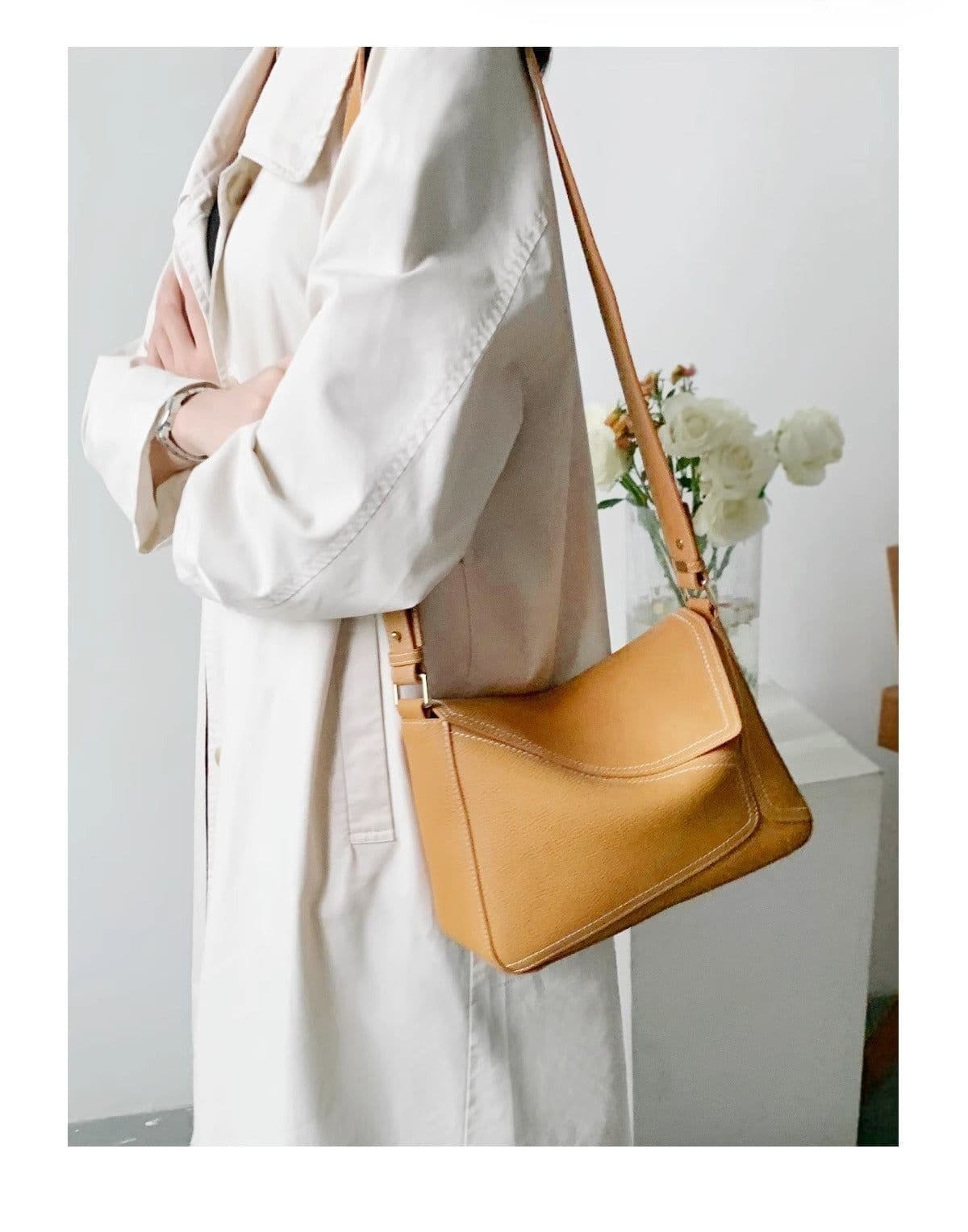 image-First Layer Cowhide Underarm Bag Leather Shoulder Messenger Bag