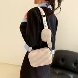 image-Women's Fashion Simple Casual Messenger Bag