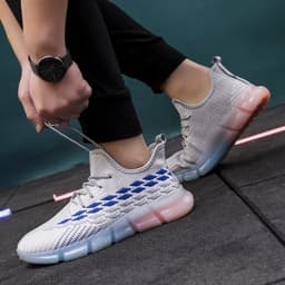 image-Spring And Autumn Summer New Breathable Sneakers Flyknit Surface All-matching Running Shoes