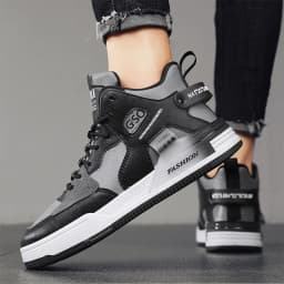 image-Men's Canvas High-top Sports Casual Shoes