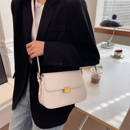 image-Women's Retro All-match Crossbody Shoulder Underarm Small Square Bag