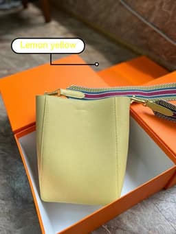 image-Fashion One-shoulder Versatile Tote Crossbody Bag