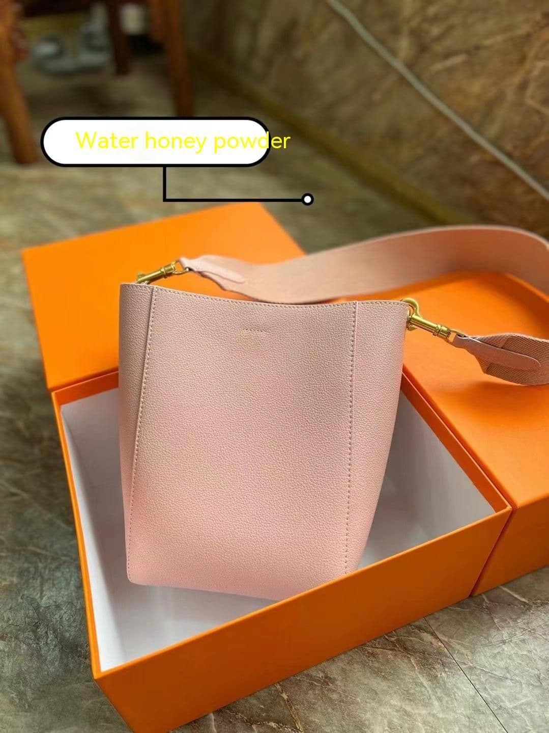 image-Fashion One-shoulder Versatile Tote Crossbody Bag