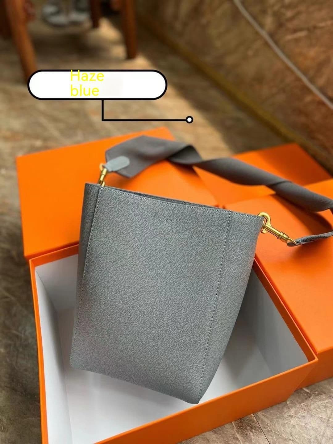 image-Fashion One-shoulder Versatile Tote Crossbody Bag