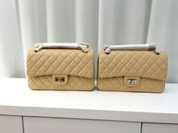 image-Leather Underarm Small Square Bag Diamond Chain Crossbody Bag