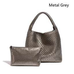 image-Fashion Casual Large Capacity Hand-woven Bag Women