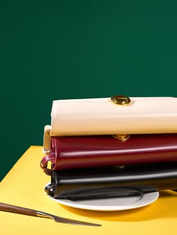 image-Genuine Leather Women's Bag High-grade Light Luxury