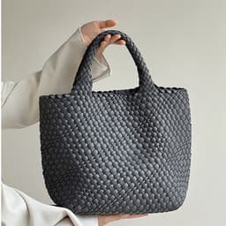 image-Women's Hand-woven Large Capacity Handbag