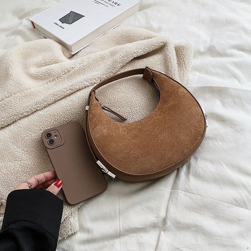 image-All-match Crescent Armpit Tide Textured Handbag