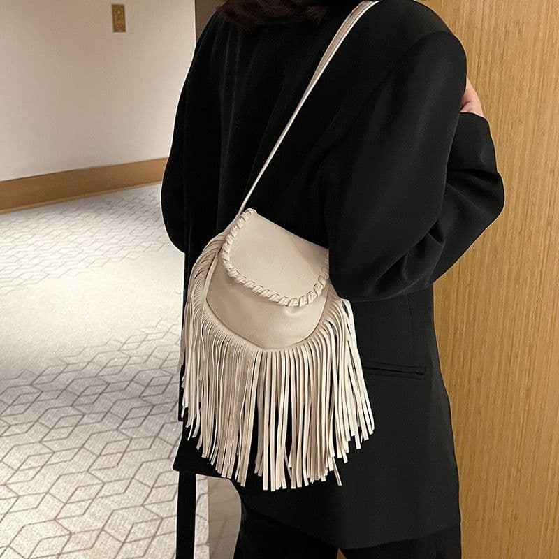 image-Fashion Trend Retro Tassel Shoulder Cross Body Bucket Bag