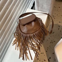 image-Fashion Trend Retro Tassel Shoulder Cross Body Bucket Bag