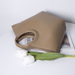 image-Handbag Leather Shoulder Crossbody