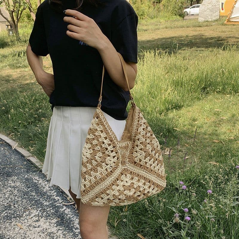 image-Women's Fashion Handmade Straw Woven Hollow Contrast Color Weave Shoulder Bag