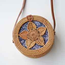 image-Fashion Personality Retro Rattan Weave Bag