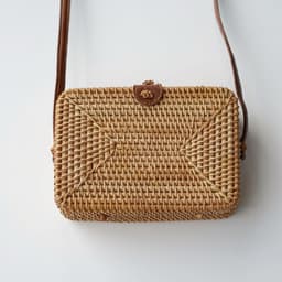 image-Fashion Personality Retro Rattan Weave Bag