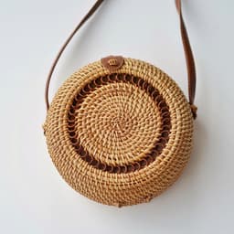 image-Fashion Personality Retro Rattan Weave Bag