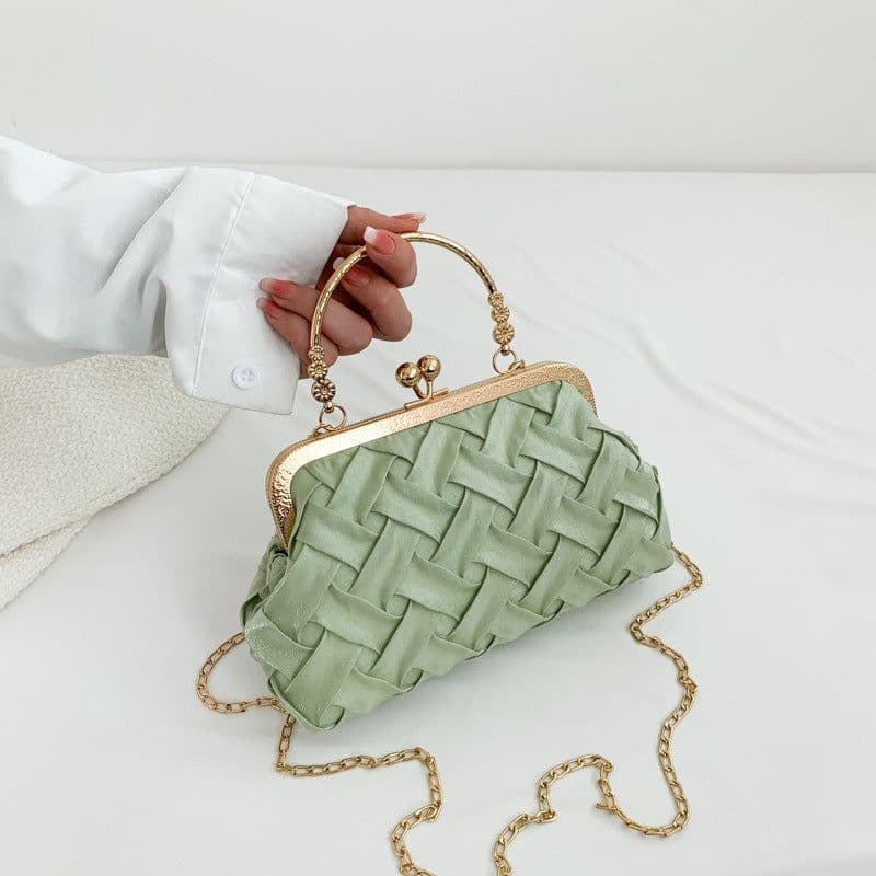 image-Fashionable Simple One-shoulder Portable Shell Bag