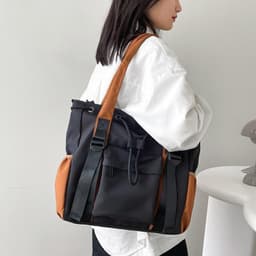 image-Large Capacity Contrast Color Handbag
