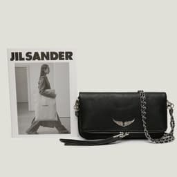 image-Dustproof Bag Large Capacity Fashion Chain Portable Shoulder Bag