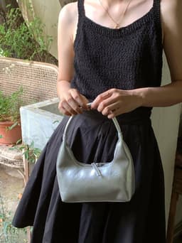 image-French Style Temperament Silver Hand Carrying Underarm Bag Women