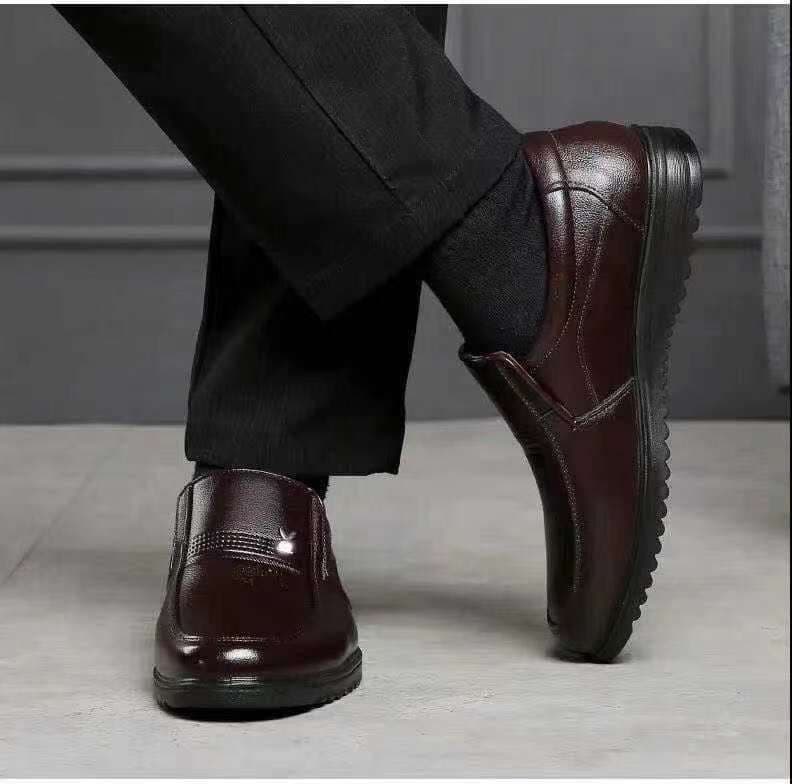 image-Men's Fashionable Casual Breathable Leather Shoes