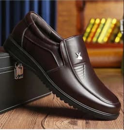 image-Men's Fashionable Casual Breathable Leather Shoes