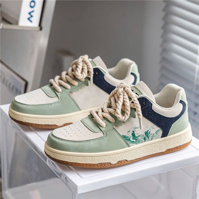 image-Lace-up Casual Shoes Men Soft Thick Sole Fashion Comfortable Breathable Flats Sneakers Student Platform Outdoor Walking Shoes