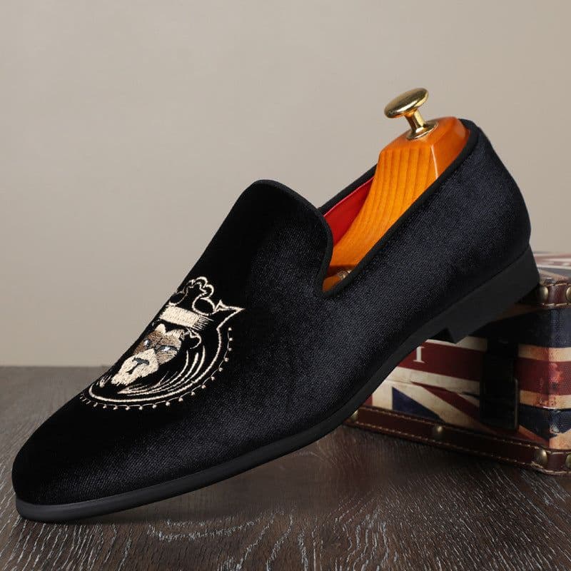 image-British Breathable Tods Casual Shoes Men's Trendy Embroidered Leather Shoes