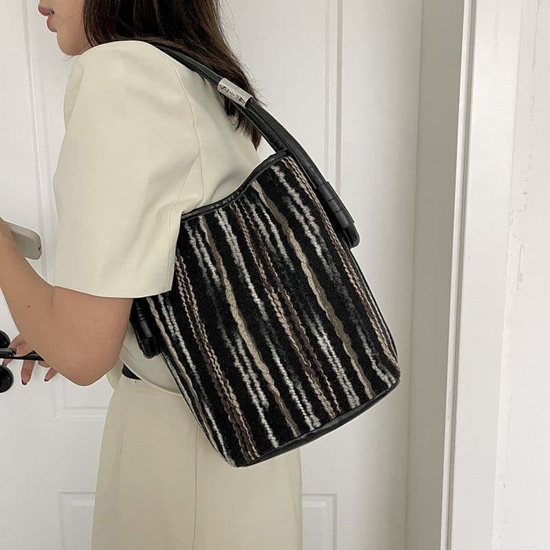 image-Canvas Bucket Bags For Women Summer Popular New Fashion Color Contrast