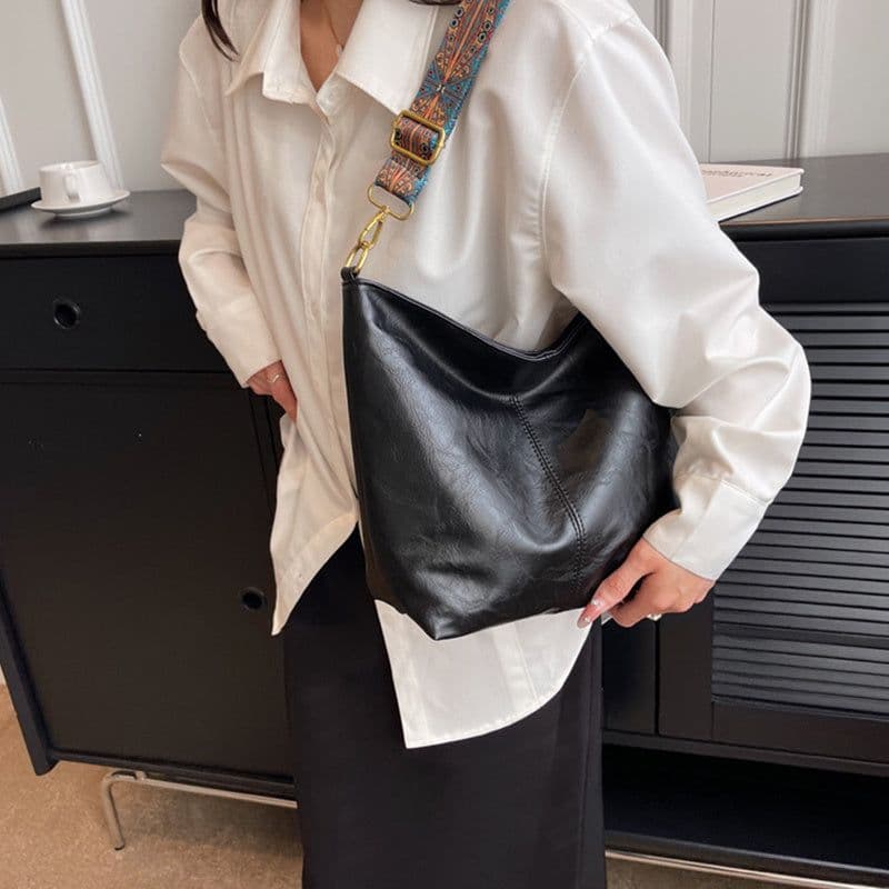 image-Retro Bucket Bag Retro Print Wide Shoulder Strap Messenger Shoulder Bags Solid Color Shopping Daily Commuter Handbag