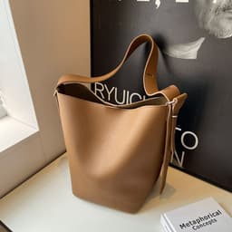 image-Retro Niche Bucket Bag Female Fashion