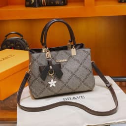 image-New Fashion Korean Style Casual Messenger Bag For Women