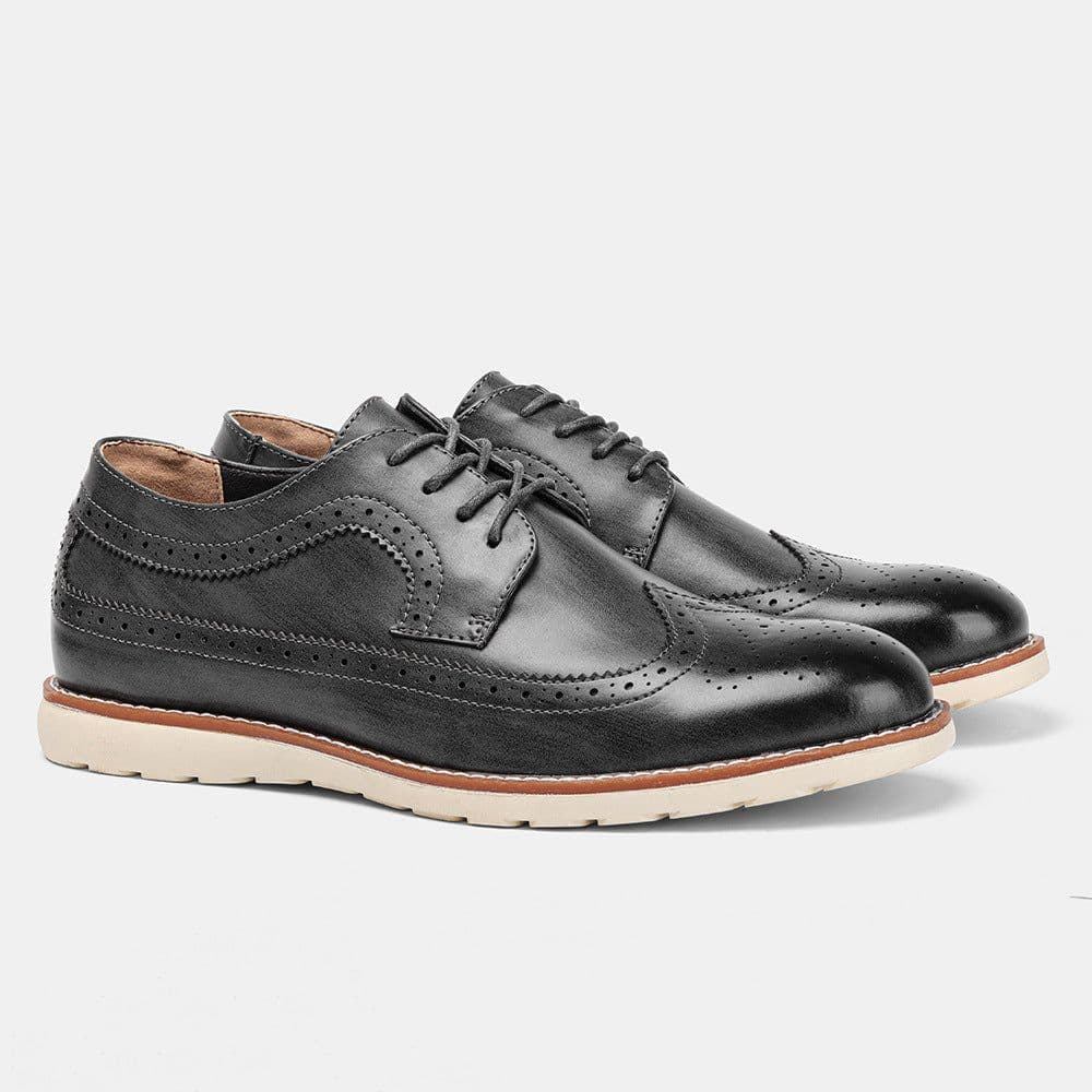 image-Men's Ultra-light Brogue Casual Retro Spring And Summer Comfortable Leather Sneakers