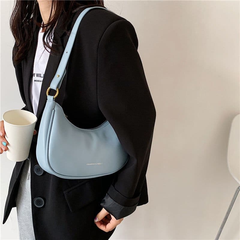 image-Summer New Fashionable Korean Style Fashionable Messenger Bag