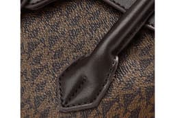 image-Portable Women's Fashionable Retro Textured Crossbody Bag