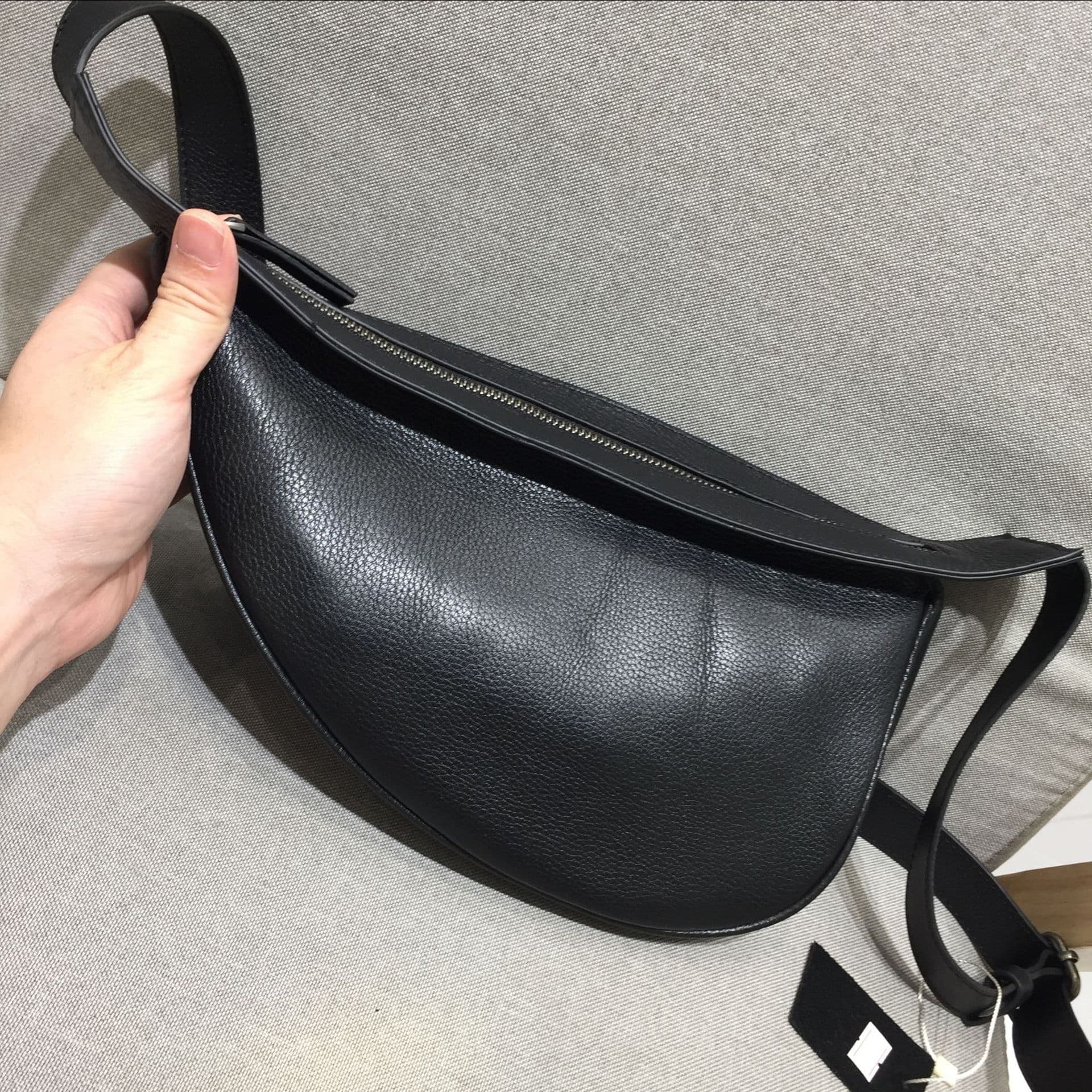 image-Retro Genuine Cattlehide Leather Surface Handmade Clothing Accessories Women's Shoulder Bag