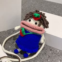 image-Handmade DIY Knitted Phone Crossbody Bag