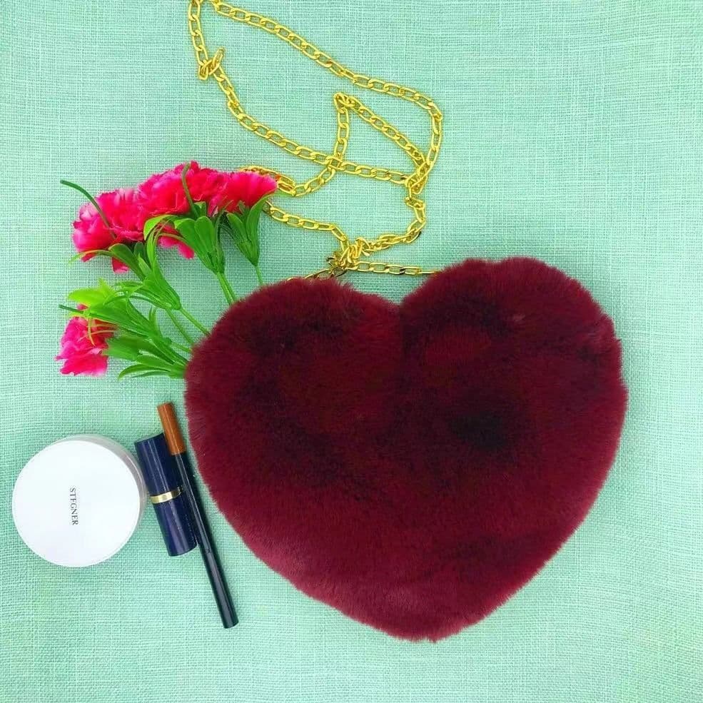 image-Women's Fashion Casual Plush Love One-shoulder Crossbody Chain Bag