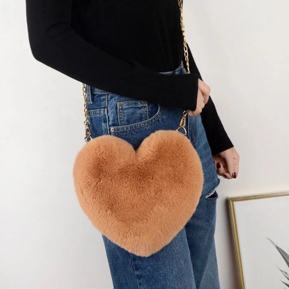 image-Women's Fashion Casual Plush Love One-shoulder Crossbody Chain Bag