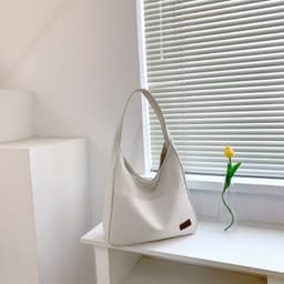 image-Women's Fashion Simple Large Capacity Retro Shoulder Bag