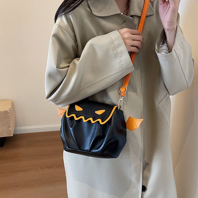 image-Funny Crossbody Bag Halloween Pumpkin Cartoon Shoulder Bags With Small Wings Personalized Creative Female Handbag