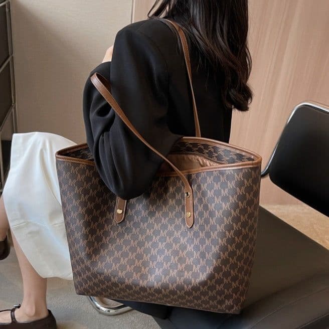 image-Simple Casual Commuting Tote Bag Fashion High Capacity Shoulder Bag Handbag