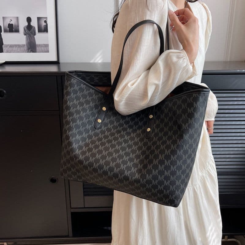 image-Simple Casual Commuting Tote Bag Fashion High Capacity Shoulder Bag Handbag