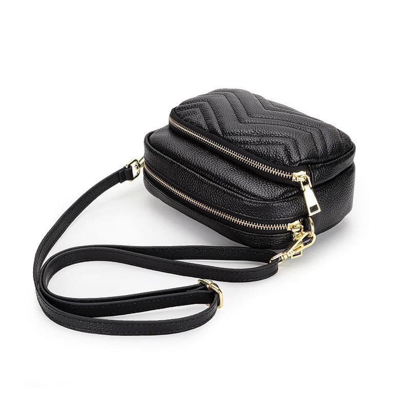 image-Women's Fashion Embroidery Shoulder Bag