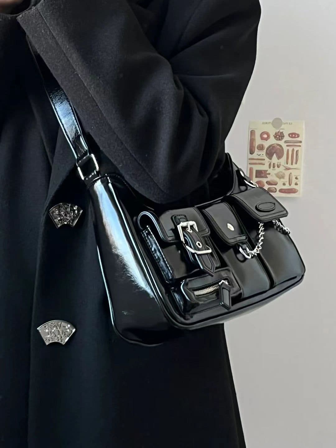 image-Hot Girl Motorcycle High-grade Hong Kong Style Chain Shoulder Underarm Bag Women