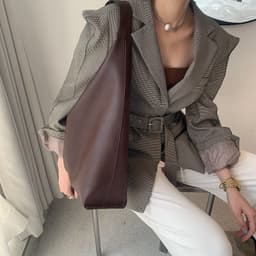 image-Autumn And Winter New Soft Leather High Capacity One Shoulder Tote Bag