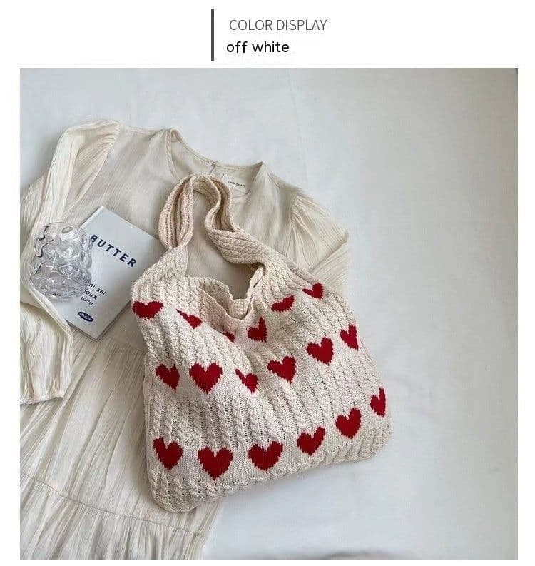 image-Fashion Large Capacity Heart-shaped Knitted Woven Shoulder Bag