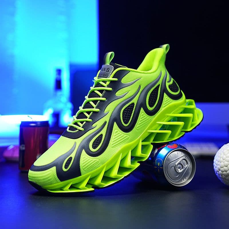 image-Fashion Novel Blade Men's Shoes Flying Woven Breathable Clunky Sneakers
