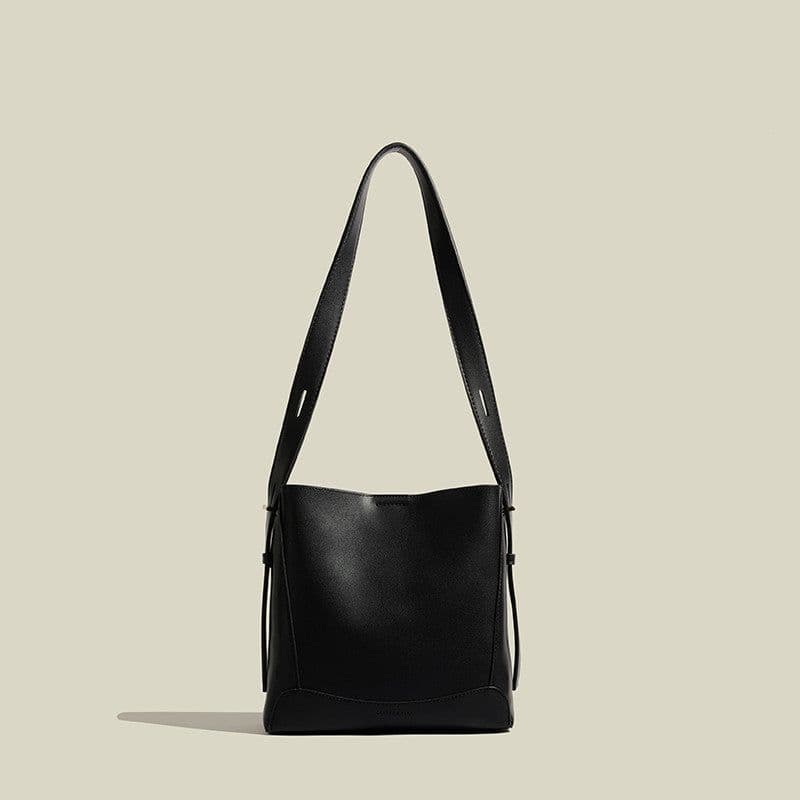 image-Women's Fashion Large Capacity Versatile Commuter Bucket Bag